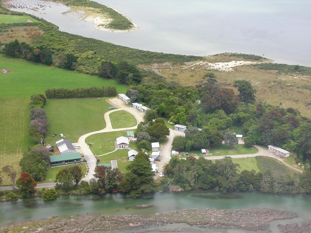 Karamea Holiday Park Exteriör bild
