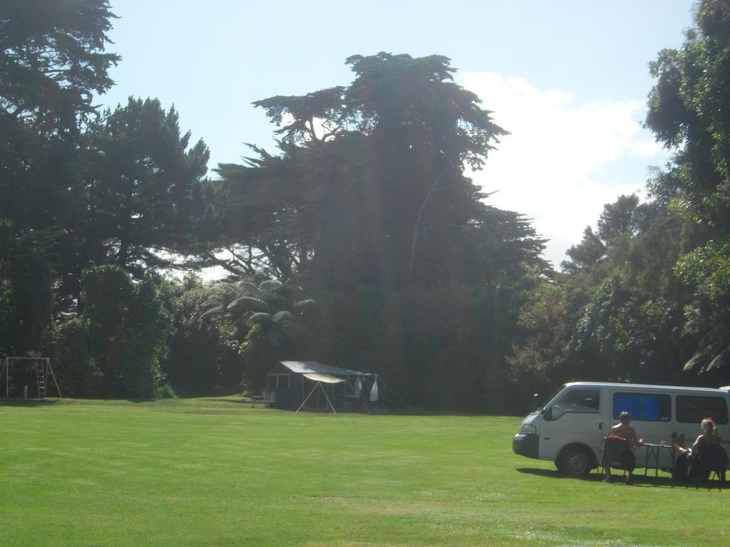 Karamea Holiday Park Exteriör bild